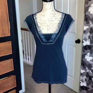 Abercrombie & Fitch Cream and Navy Garment